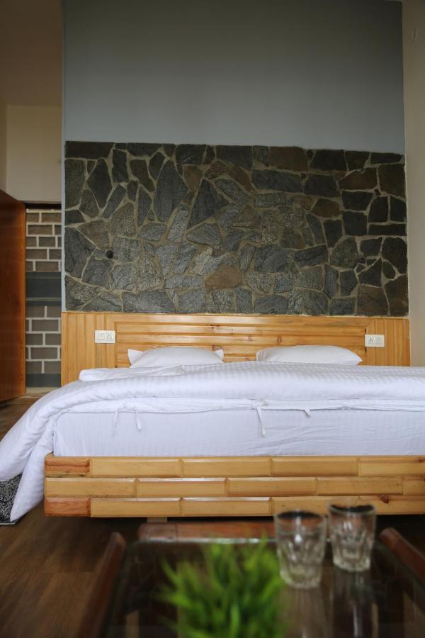 The Buransh Inn Almora Luaran gambar