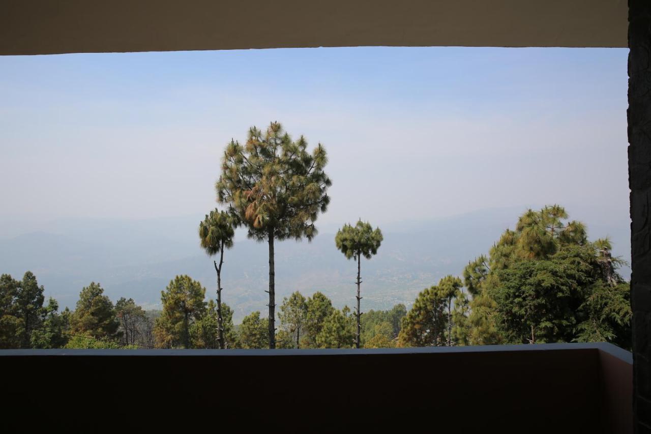 The Buransh Inn Almora Luaran gambar