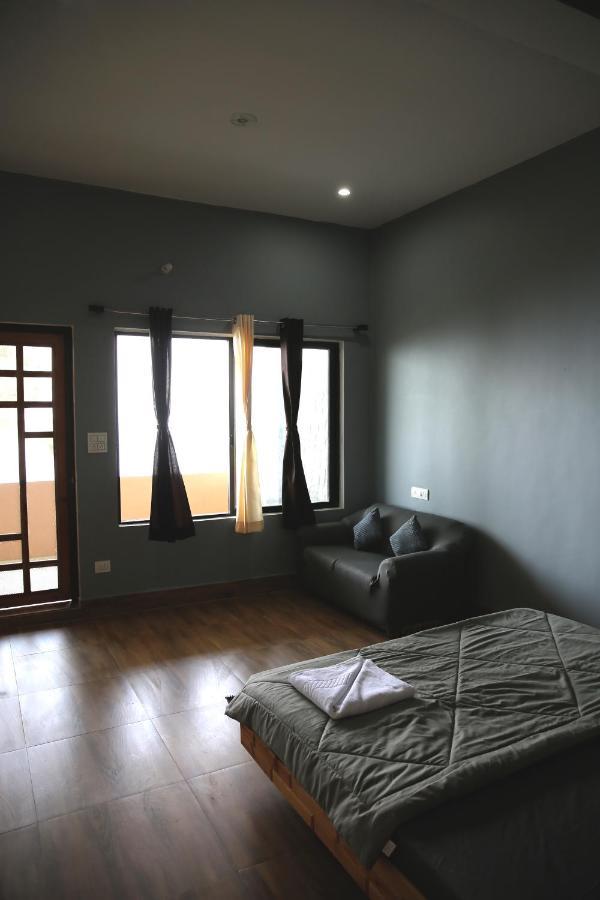 The Buransh Inn Almora Luaran gambar