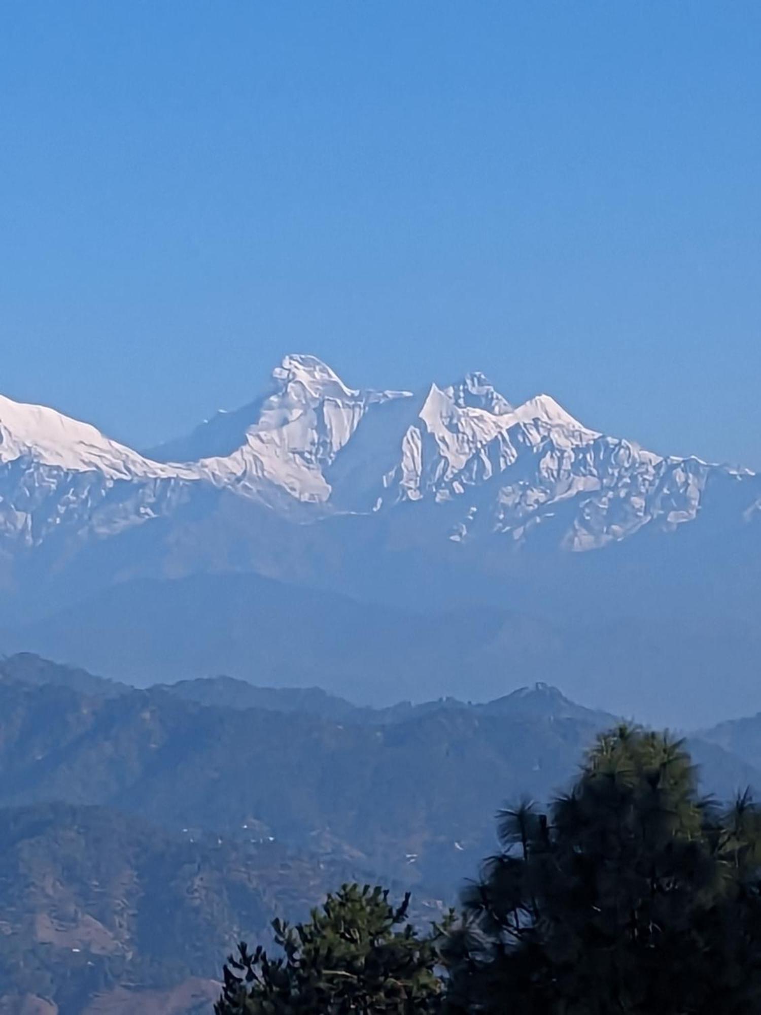 The Buransh Inn Almora Luaran gambar
